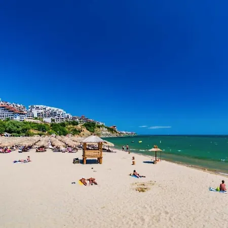 Royal Palm 84 Apartament *