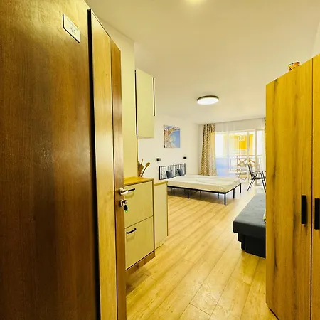 Royal Palm 84 Apartament Święty Włas