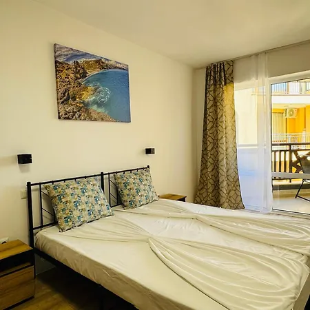 Royal Palm 84 Apartament *