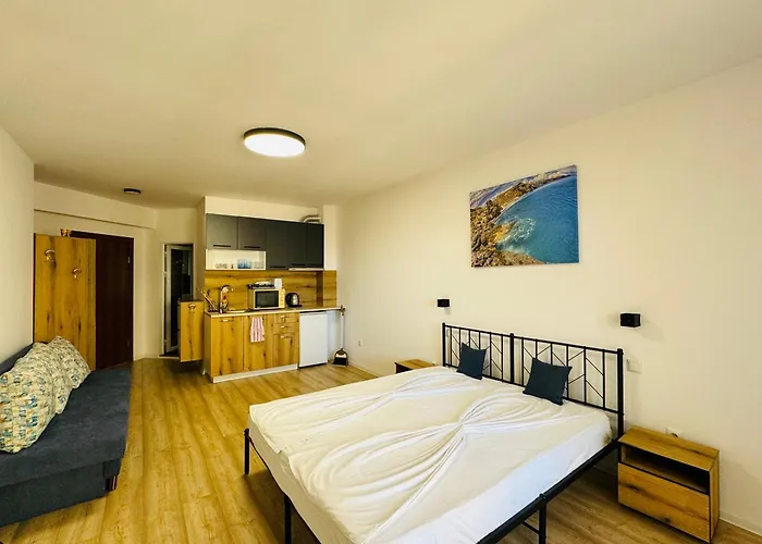 Royal Palm 84 Sveti Vlas