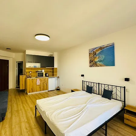 Royal Palm 84 Sveti Vlas