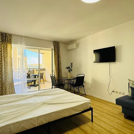 Royal Palm 84 Sveti Vlas