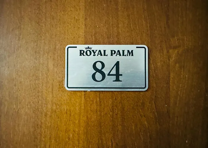 Royal Palm 84 Daire